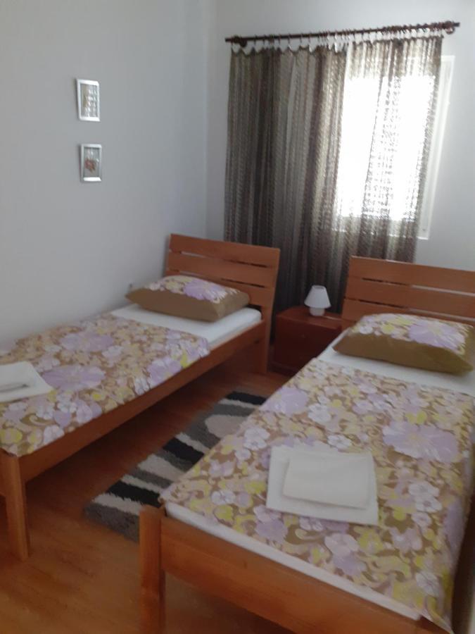 Apartment Apartman Vir-miljkovica