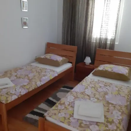 Apartman Vir-Miljkovica Apartment Exterior photo